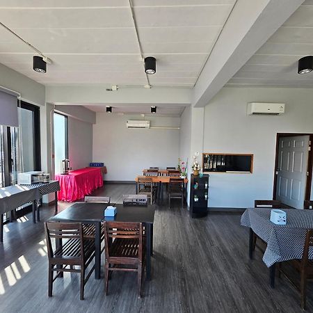 Polkadot Hostel พิษณุโลก ภายนอก รูปภาพ