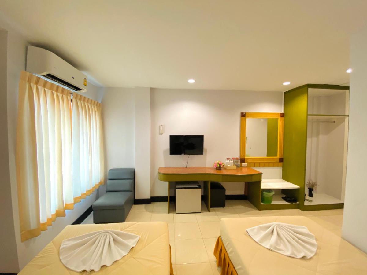 Polkadot Hostel พิษณุโลก ภายนอก รูปภาพ