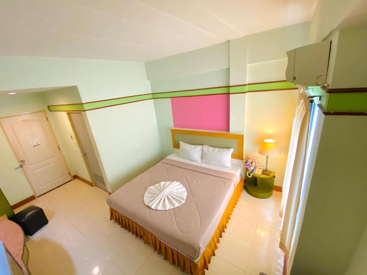 Polkadot Hostel พิษณุโลก ภายนอก รูปภาพ