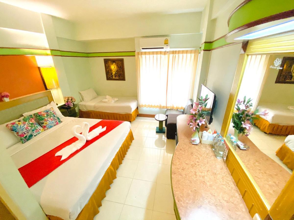 Polkadot Hostel พิษณุโลก ภายนอก รูปภาพ