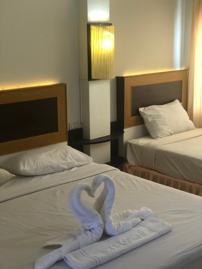 Polkadot Hostel พิษณุโลก ภายนอก รูปภาพ